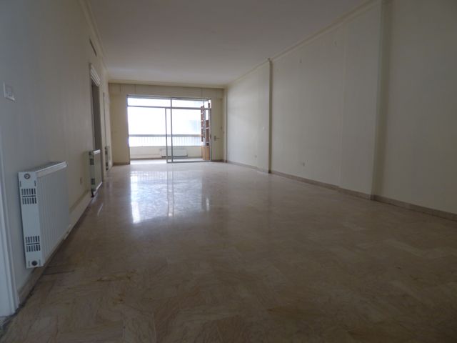 Apartment for rent in Sioufi, Beirut