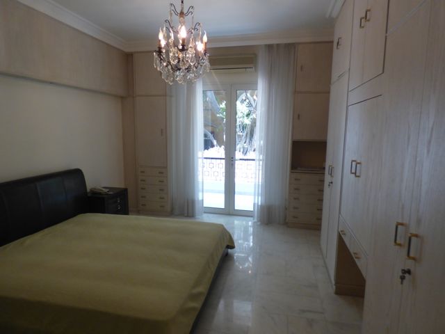 Apartment for rent in Saint Nicolas, Beirut