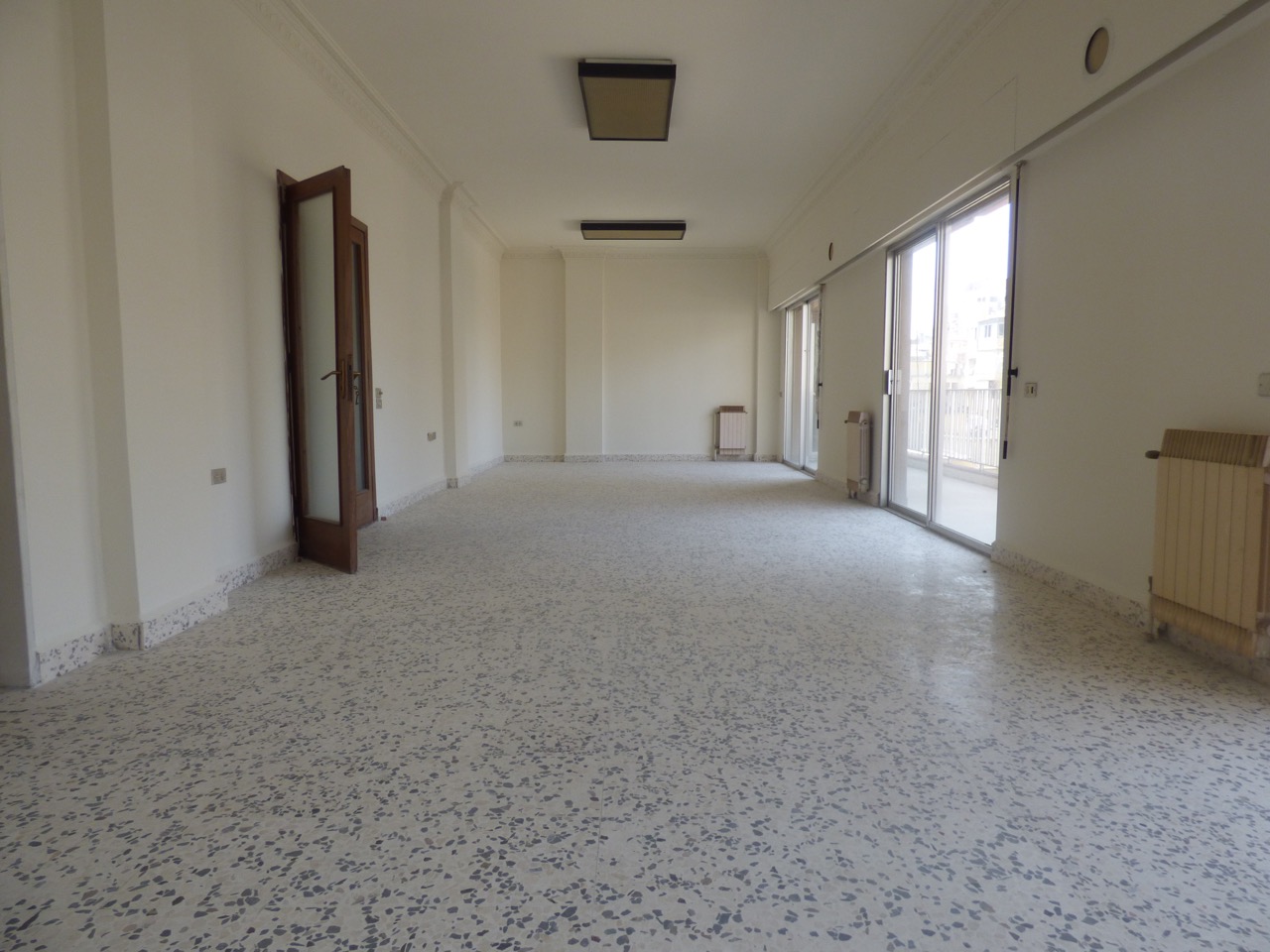 Apartment to rent in Jeitaoui